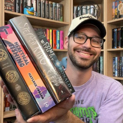Hey all! I run a fantasy and sci-fi booktube channel. Andrew’s Wizardly Reads.