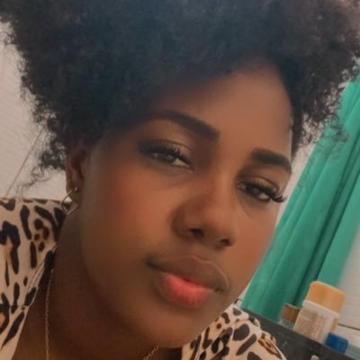 Suene2617's profile picture. #AbençoadaporDeus!🤍 #Mãedemeninos 💚🩵🧡 #Familia😻