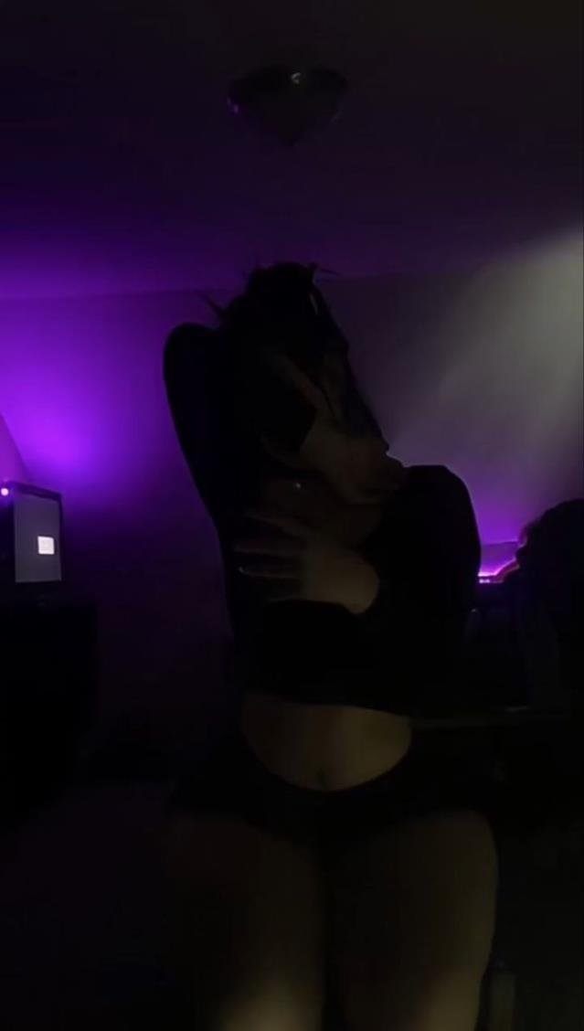 This is simply a side page... Go ahead and check out my real account @Gabbyycaky