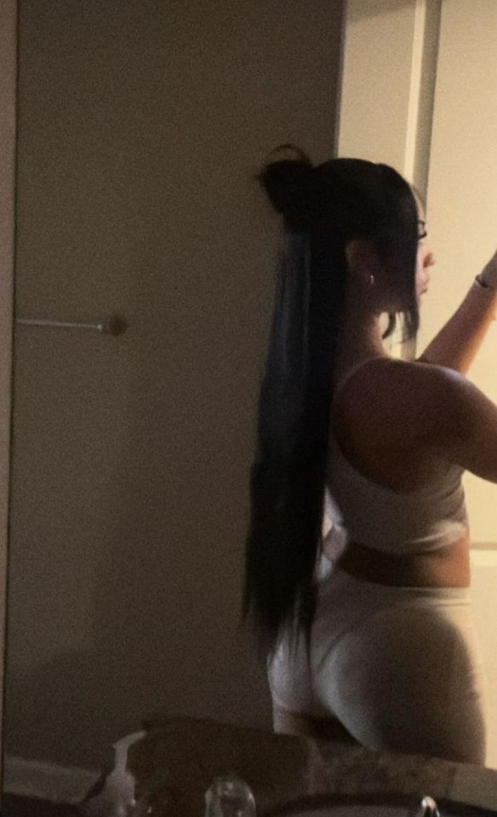 Soleva_Rodas's profile picture. This is just my spam page... Go ahead and support my primary account @Gabbyycaky