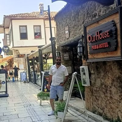 agacliyol33's profile picture. 🦅🦅Ölene dek son sözümüz BEŞİKTAŞ🦅🦅.
                    Grafik tasarım & Reklamcılık