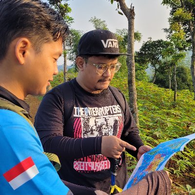 Alhamdulillah | Junior Meme Specialist | Father of two |
Stop the Genocide 🍉
