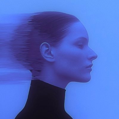 Photographer and digital artist exploring a new world with AI. She/her 🐺 https://t.co/QAsMeFMEL1