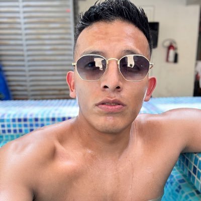 eliasghrz's profile picture. 🚀✨