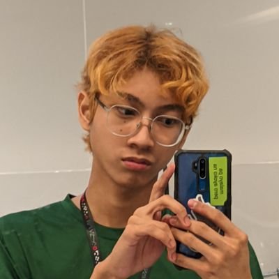 Clarkyyy___'s profile picture. I love Trains.
🙅🏼 to Lechon. 🔰