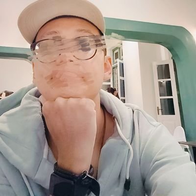 👽AVogadro Profile