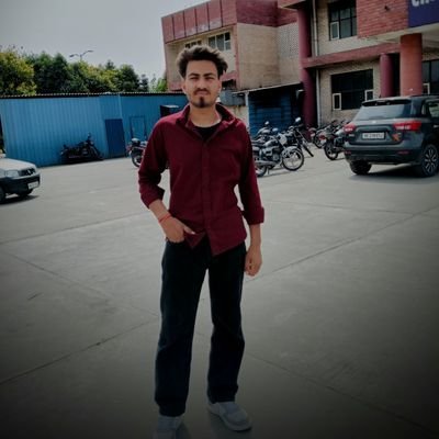 UNqhcvU4hi2780's profile picture. Sqt sqheb ji........... 💖🙏
Kqbir is supreme God.......💖💯
✨उत्तर दक्षिण ,पूर्व पश्चिम फ़िरदा दाने दाने  नू सर्वकला सतगुरु साहिब की हरि आये हरियाणे नू_____✨💖