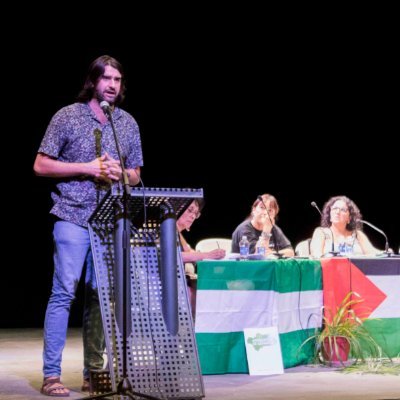 Prof. Historia y Relaciones Internacionales
Autor de Tierra y libertad; Descolonizar Europa; Pensar Jondo, La hoz y el olivo y History & Decolonizatiom