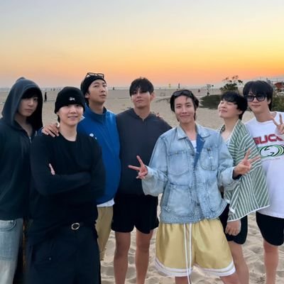 || Tannies • 7 💜 Only BTS 💜 || Anti-speciesist vegan || Animal liberation ||