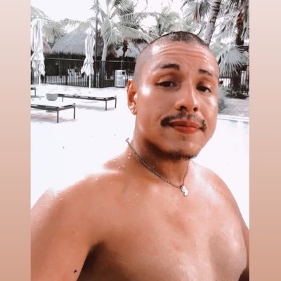 📽FULLY VERS DUDE IN MIAMI 💯 LETS COLLAB🎬🍆🍑🫡 https://t.co/EYhz0OoEya