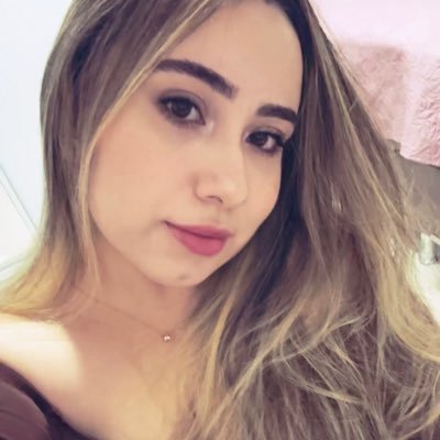 polianailop's profile picture. princess of few words