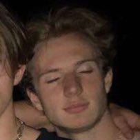 passwordischris's profile picture. 