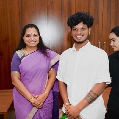 Ravi6281_'s profile picture. Social media