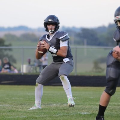C/o 2027 || 6’1 200|| River Ridge high school || PG/SG ||QB/ATH ||Wisconsin Swing Bosch National || 🏈🏀 || 3.5 GPA || 815-858-0149 ||27kbauer@riverridge210.org