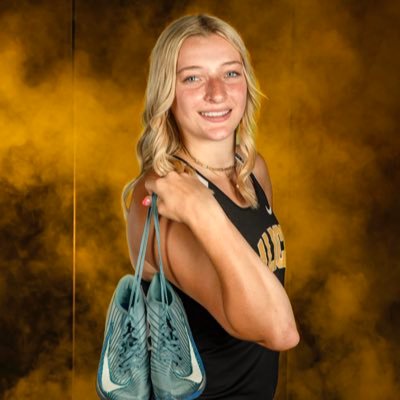 • 5’5 • 2026 • 4.042 GPA • Iliff, co • 📞 (970) 571-9910 • Track, volleyball, basketball • Caliche High School
