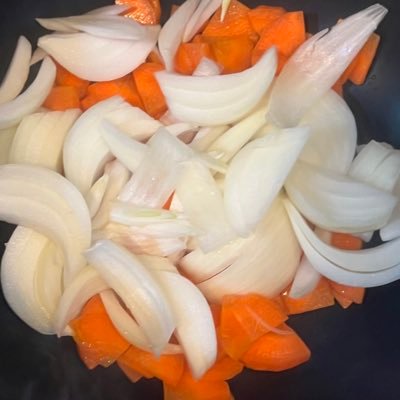 karaageparroto's profile picture. ゆっくり活動します主にゲームなどが中心だと思います気ままに使っていこうと思います