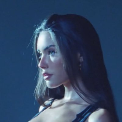 yoxnn_chyy's profile picture. but baby, i don’t wanna say goodbye // AURORA // BILLIE // OLIVIA // MADISON