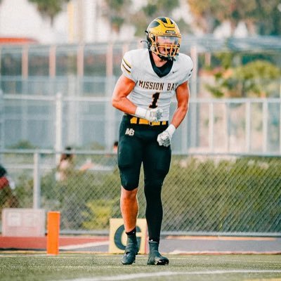 EDGE | TE | 6’4 | 215lbs | 3.5 GPA | Mission Bay High School | C/O 2027 | NCAA ID# 2502514044 |Email: nereokraft@gmail.com | Phone: (619)-841-8753