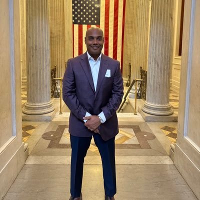 I win large defense contracts at Govcon Giants! We show business owners how they can do the same! | https://t.co/GGBb0p6BlR