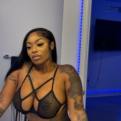 Inbox me on telegram https://t.co/zYEQnHdi1e for fast reply dm for FaceTime meetup Dropbox link and I got some legit videos