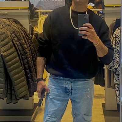 HallajianR39334's profile picture. 
