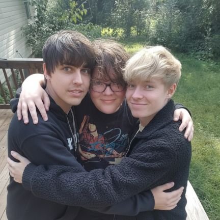 MASSIVE Sam and Colby FAN , Colby Brock 4x likes Sam Golbach x1 likes. MASSIVE Jake Webber FAN MASSIVE johnnie guilbert FAN love them absolutely so much ❤️