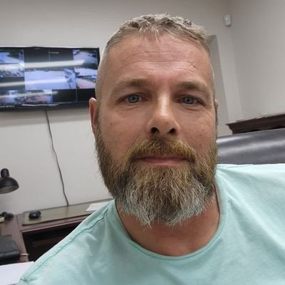 oukalu77447's profile picture. 