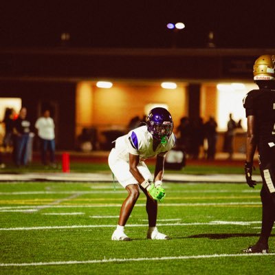 ATH @HamptonFBall NCAA ID# 2411457817 • class 26 5’10. lbs 165 official recruiting page