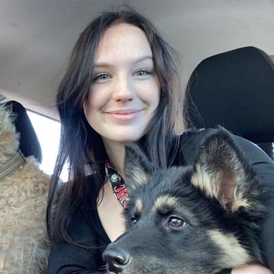 RealmariaGreen's profile picture. Book Cover Designer | software Developer