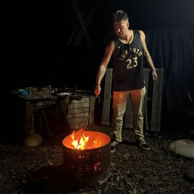 Blondburd89's profile picture.