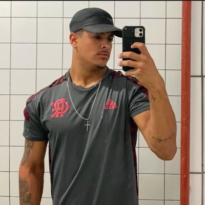 guidsouza7's profile picture. 20 anos @guilheerme_dsouza