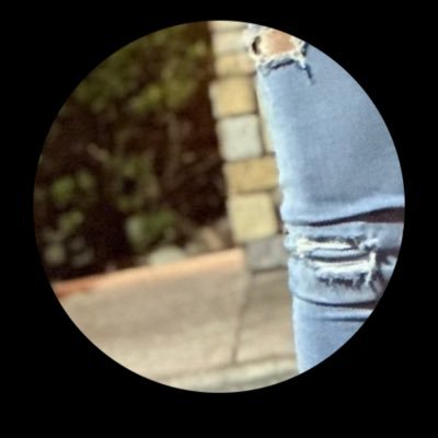 Philly deleted again . 😮💨 ♊️ Solo existo en línea, no soy real 🛸