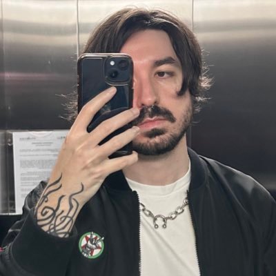 caio livros ™️さんのプロフィール画像