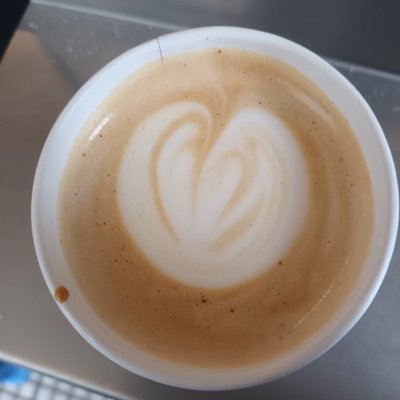 AyudaPorfas's profile picture. 