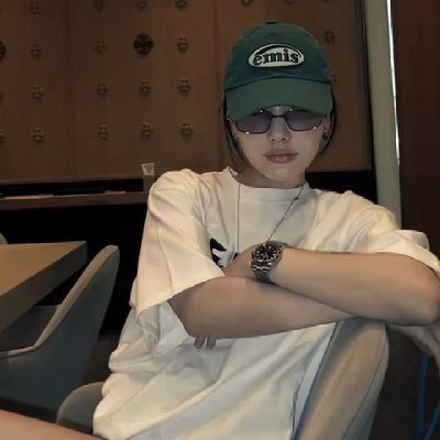 Thepassengers06's profile picture. 