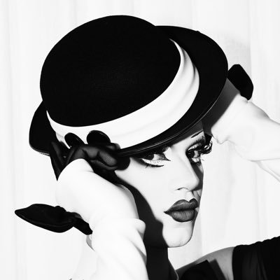 NYC 🌟 | main character of @rupaulsdragrace S17 🌊🩵 | inquiries: alex@fiercelyyouentertainment.com | MGMT: FiercelyYouEntertainment