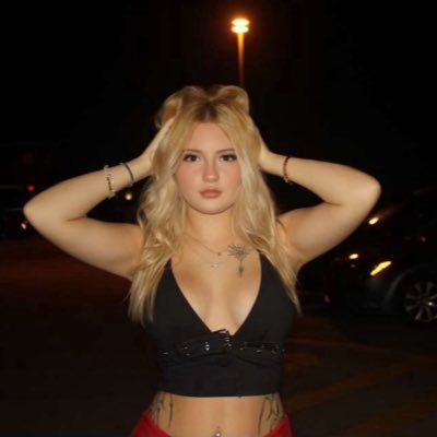 18+| Daddys good girl during the day🤭| Naughty slut queen at night💦| Come talk to me on Onlyfans💋💋
