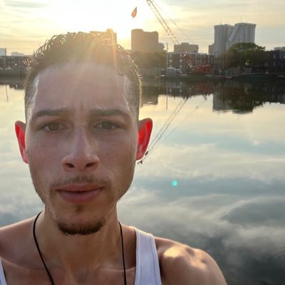 -Comp Sci- Novice Automotive Technician- Soon to be Multi-lingual- Video games/MMA/Books/Sports\Anime -stock trader 🇺🇸🇵🇷 #RidetheMob#CharlieKirk🕊️