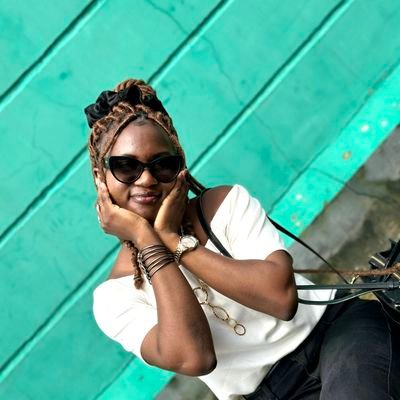 UI_UX_Desygner's profile picture. UI/UX Designer 📝 | Web & App Designer 🕸️ | Framer Developer 💻 | Creator of User Centered Designs 🫂 | Graphics Designer 🖌️ | Figma Resident 🏠 | Canva 🎨