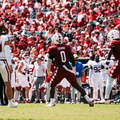 Dline @temple_fb IG: saecapalot_ #JUCOPRODUCT Former All-American |NIL Inquiry: Kronahsekou@gmail.com