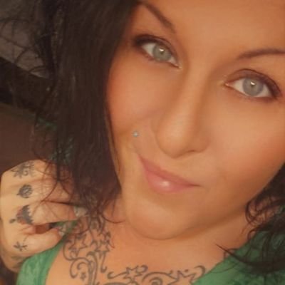 tifanybaker's profile picture. 