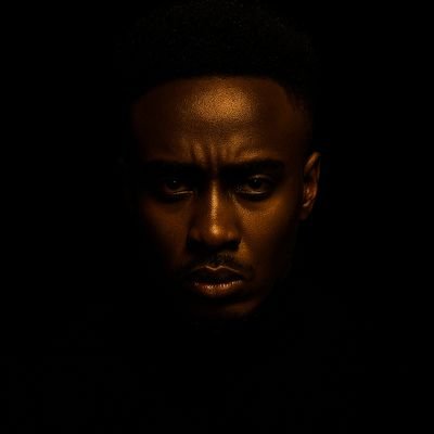 Y_Egal's profile picture. Something eyeconic