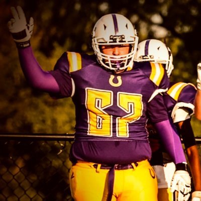 JJ (nickname)
CMS💛💜 #67
Fort Worth TX📍
Boswell high School nxt year💙🤍 #??
Class of 2030 🏈
LT/DE 😤🐗
Follow me on my journey💯🔥