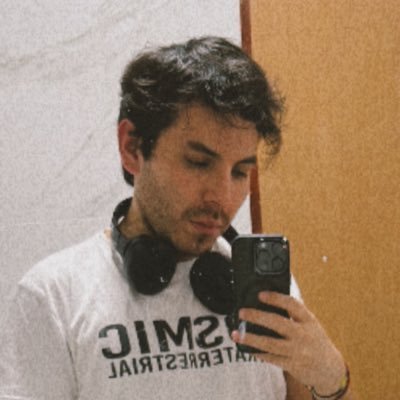 peykv's profile picture. 404 biography not found