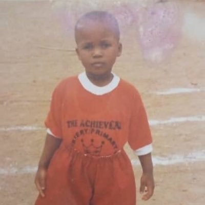 Im_Adetoyosi's profile picture. 👨🏽‍💻 Real Madrid 🤍