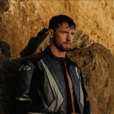 Men's Health . Fitness .Fashion
Former Pro Athlete ~ TV & Media Personality
📍Sydney ↔️ USA
📩private.lachy.mclean@gmail.com