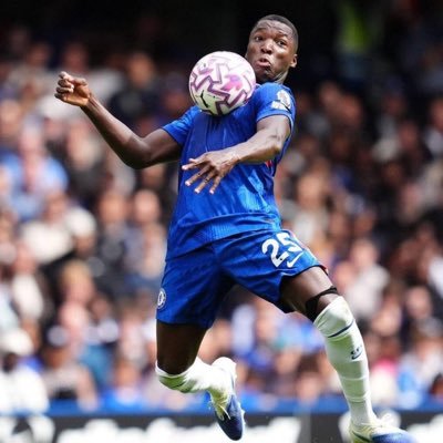 Porlolo7's profile picture. Chelsea fan!!💙💙💙