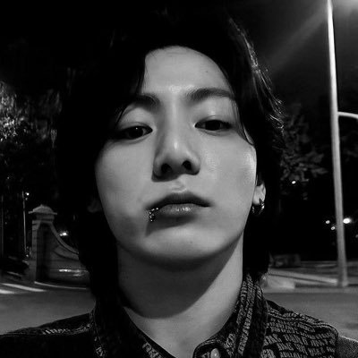 Cvouivresxc's profile picture. 
