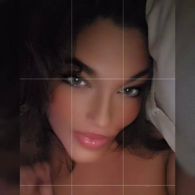 DrKarrieLynn77's profile picture. Theoretical Physicist, Model, Alchemist, Visionary, Inventor
