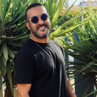 LutyRisnei's profile picture. "Celebrar a vida é somar amigos, experiências e conquistas, dando-lhes sempre algum significado."